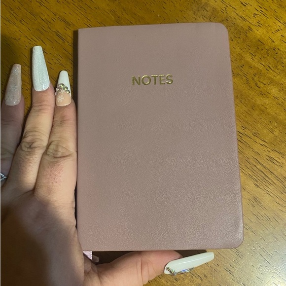 Small notebook bundle - Picture 5 of 6